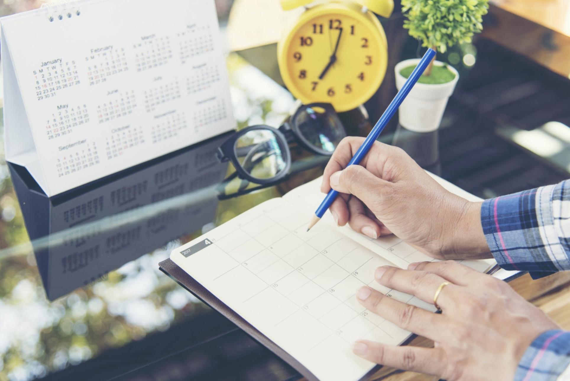 Analyse de données prévisionnelles en environnement professionnel